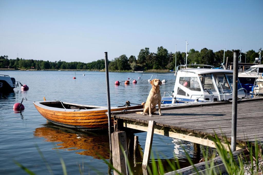 Bla Huset Apartman Vaxholm Kültér fotó